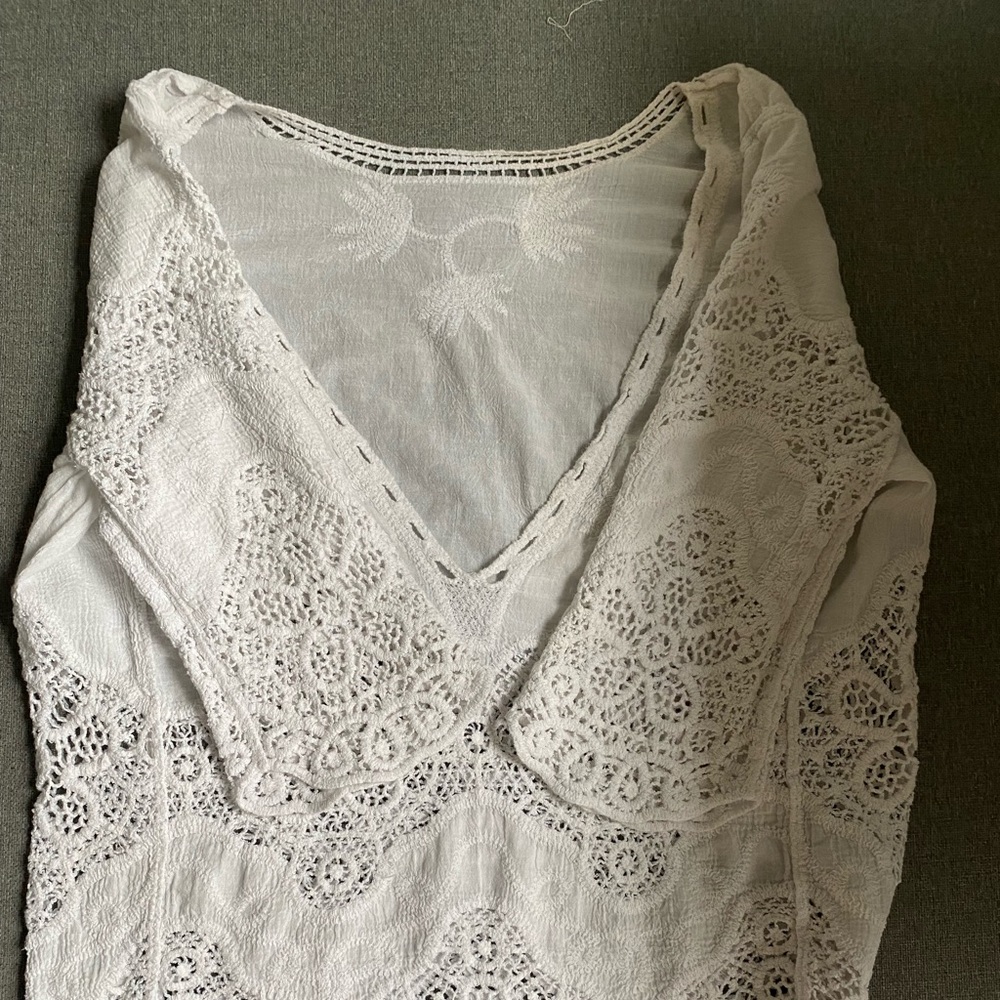 White beach cover up
